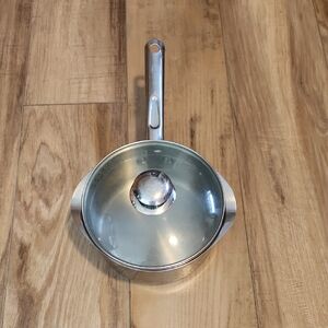 Kirkland Signature Silver 2 Qt. Saucepan with Glass Lid